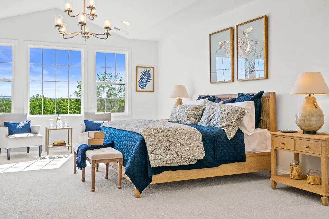 Primary bedroom with vaulted ceiling — Potomac real estate photography