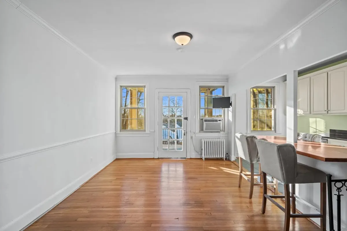 Empty living room — before virtual staging