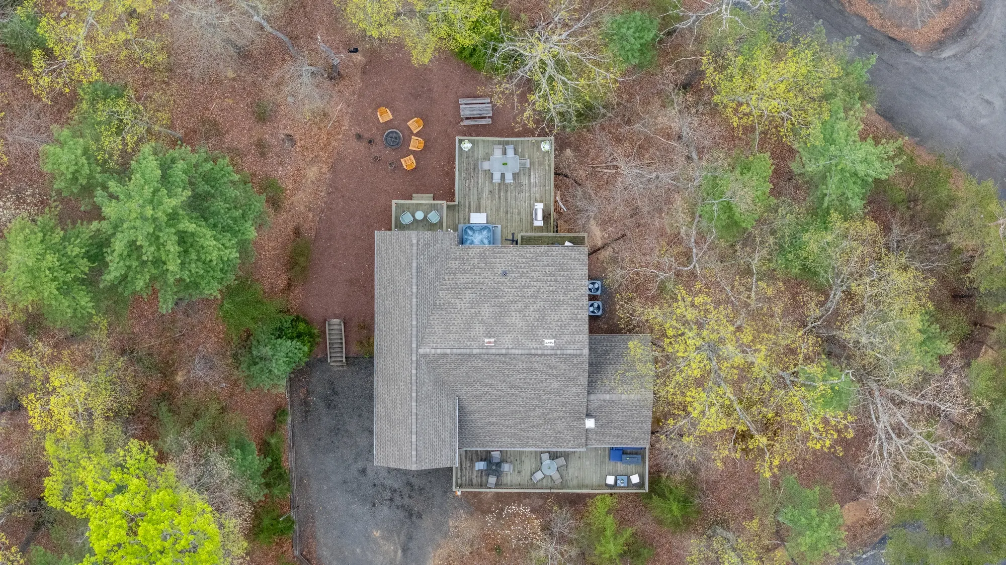 Drone aerial of cozy rental home in Basye, VA.
