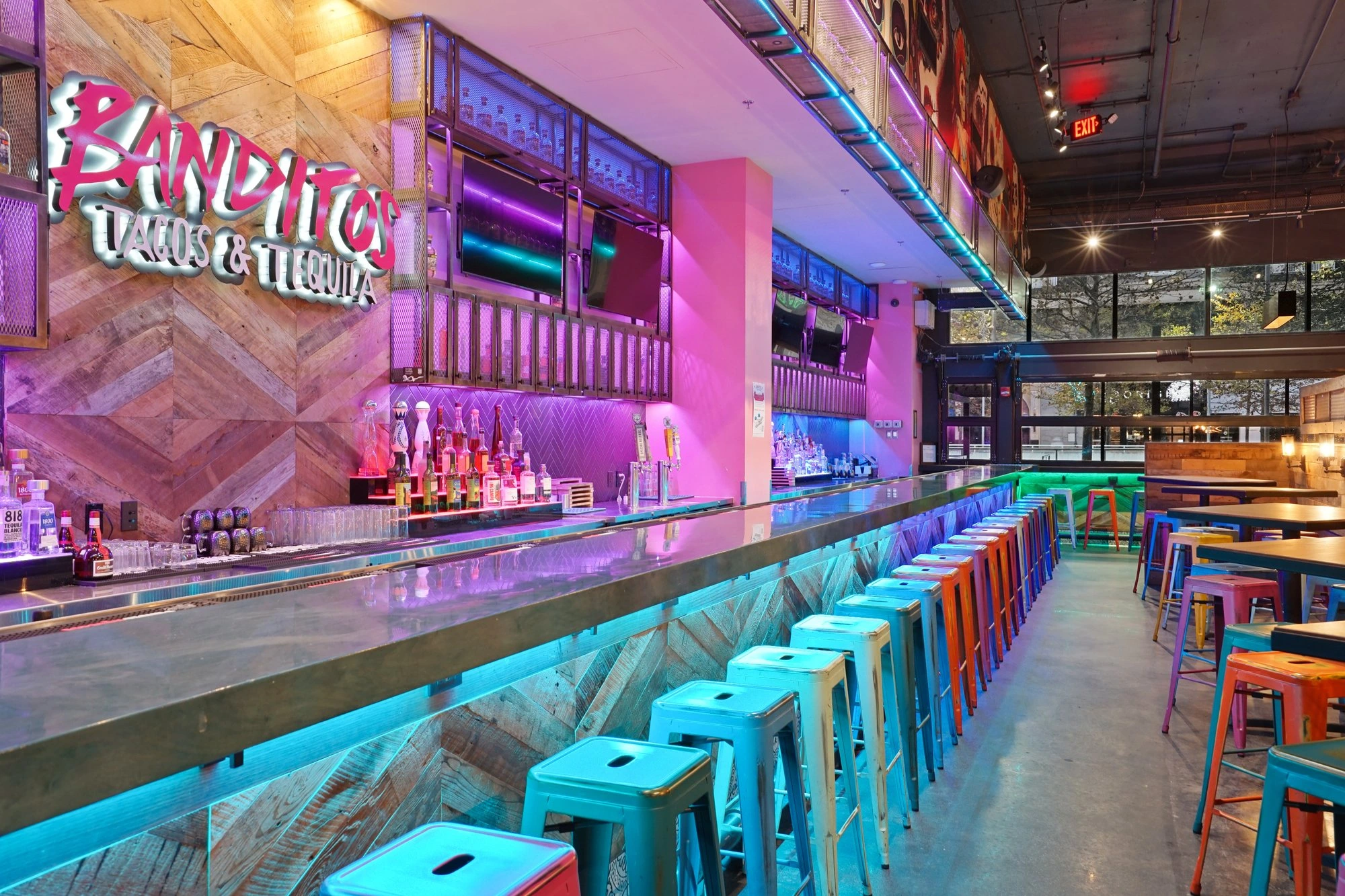 Restaurant interior photography by Umedia — warm lighting and elegant table setup